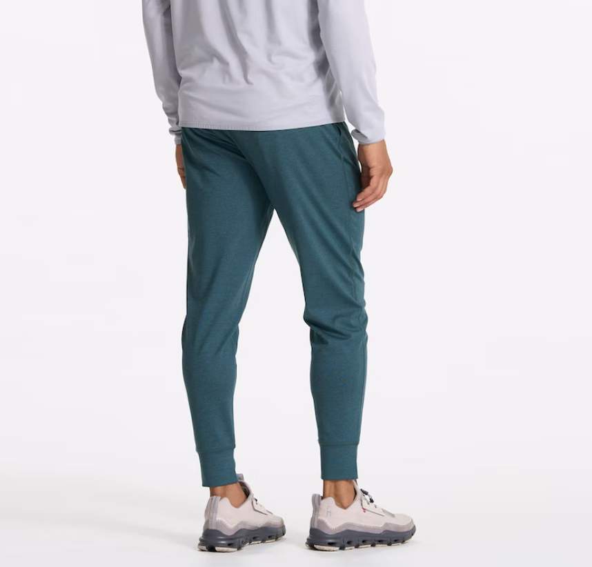 MEN'S PERFORMANCE JOGGER CLEARANCE